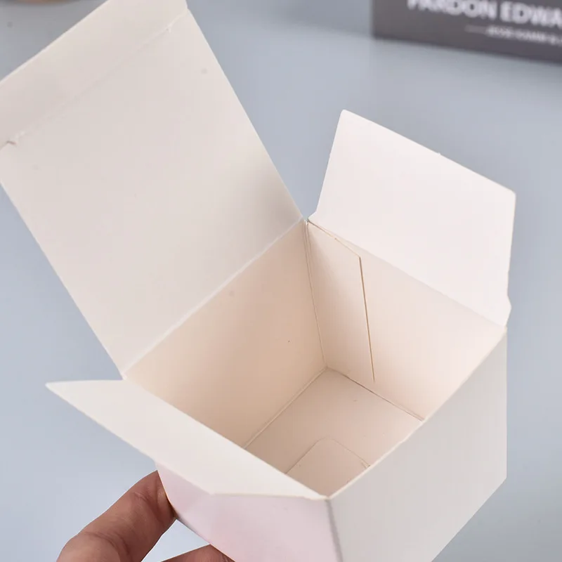 100 قطعة 5x5x5/6x6x6/7x7x7/8x8 - مراجعة Event Party Box وسعره