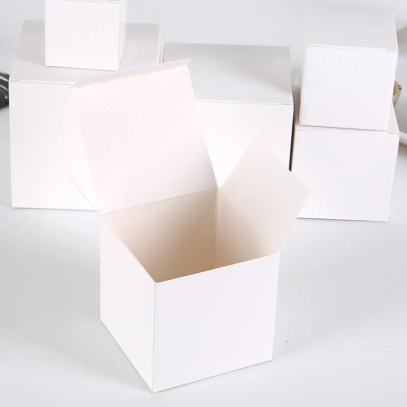 100 قطعة 5x5x5/6x6x6/7x7x7/8x8 - مراجعة Event Party Box وسعره