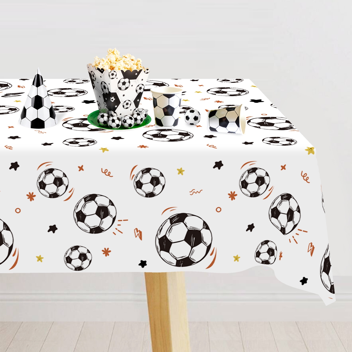 مفرش طاولة بلاستيكي بتصميم كرة - مراجعة Table Cloth Disposable وسعره